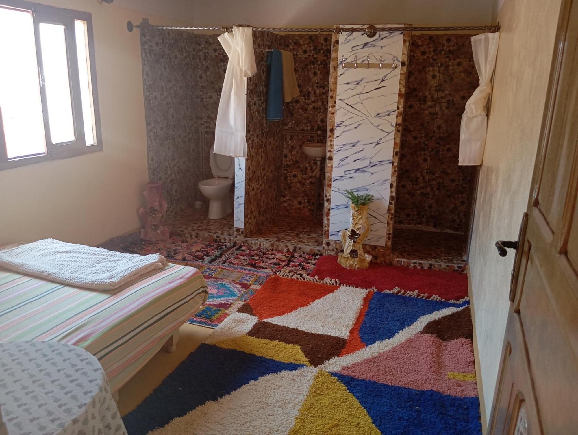 Отель Chez Aicha Boumalne Dades Экстерьер фото